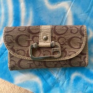 Guess Brown and‎ Cream Logo Wallet